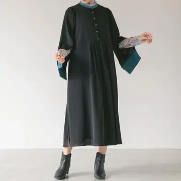 [ idem ] sleeve slit jacquard onepiece