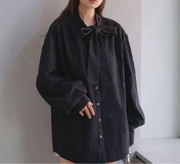 [ 2WAY/탈부착 가능 ] 데님 보타이 블라우스