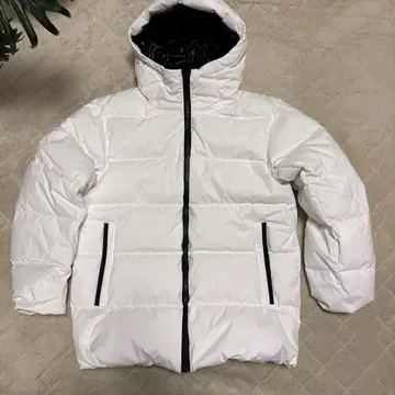 유니클로 +J 지프 썬더 다운 자켓 후드 부착 미사용 새상품!