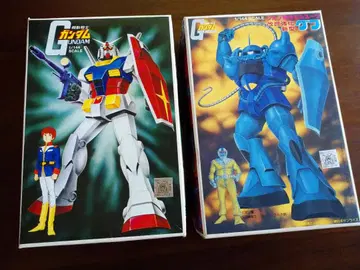 건담과 구프 1/144 스케일 프라모델 세트