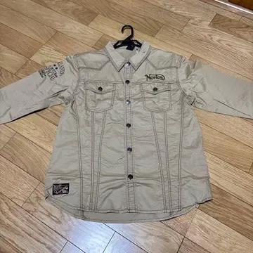 노턴 베이지 버튼업 셔츠