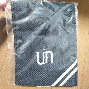 우라타 나오야 미니 백 그루폰