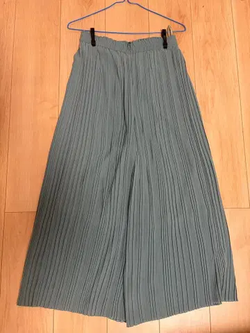 플리츠 가우초 팬츠