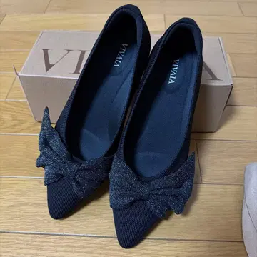 VIVAIA 스틸레토 리본 포함 플랫