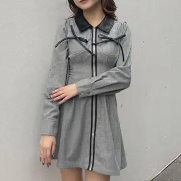 one way 긴팔 프론트 지퍼 원피스