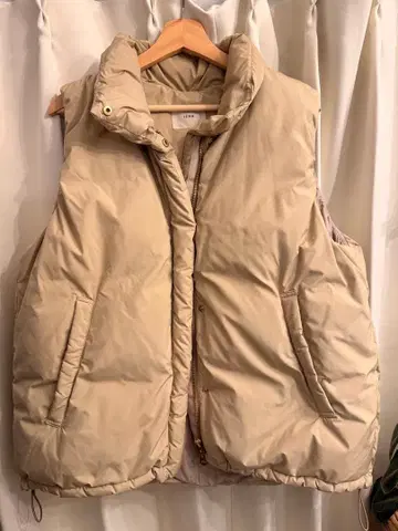 IENA 리몬타 다운 베스트 베이지