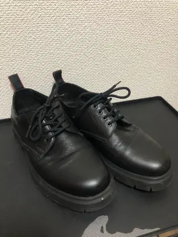 HUGO 블랙 드레스 슈즈 더비 슈즈 가죽 신발 레더 슈즈