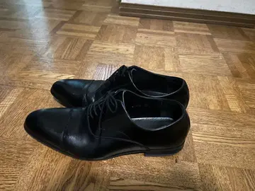 블랙 가죽 드레스 슈즈 캡토