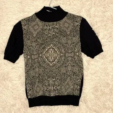 [ GEORGESRECH ] 새상품급 모던 반팔 하이넥 상의 사이즈 36