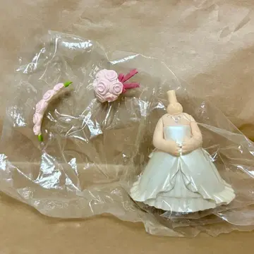 넨도로이드모아 옷 갈아입히기 웨딩