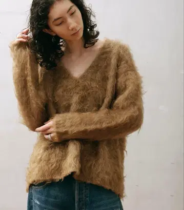 GALLARDAGALANTE 샤기 풀오버 니트