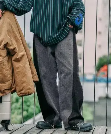 택 포함 새상품 misayo 데님 팬츠 블랙 M 사이즈