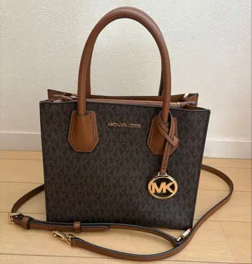 Michael Kors 로고 숄더백