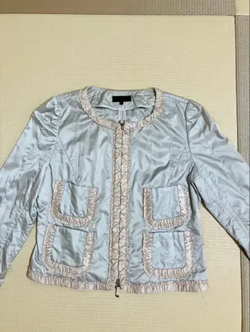 투 비 시크 자켓 40