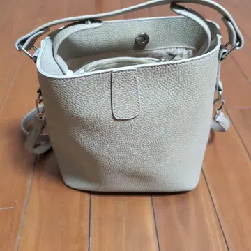 베이지 버킷백 숄더백