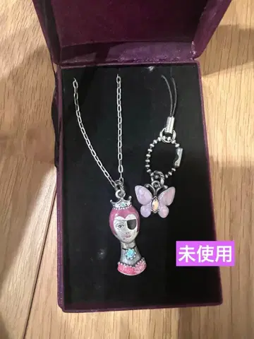 [ 최종 가격 인하 ] ANNA SUI 목걸이 + 빈 박스 2개 미사용