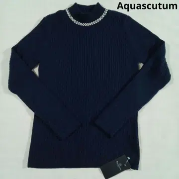 Aquascutum 울 100% 니트 하이넥