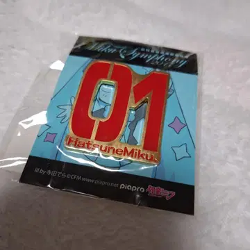 하츠네 미쿠 핀 배지 01 미쿠 심포니 2017