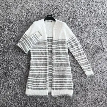FOXEY F 사이즈 화이트 그레이 복슬복슬 샤기 가디건