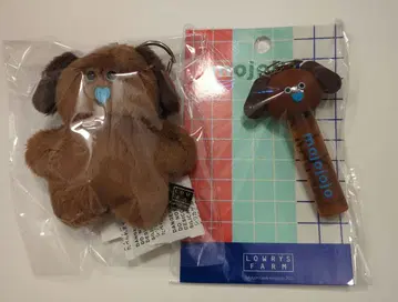 LOWRYSFARM x mojojojo 토이 키링 & 립 캡