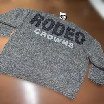 새상품 RODEO CROWNS 로데오 크라운즈 그레이 니트 스웨터