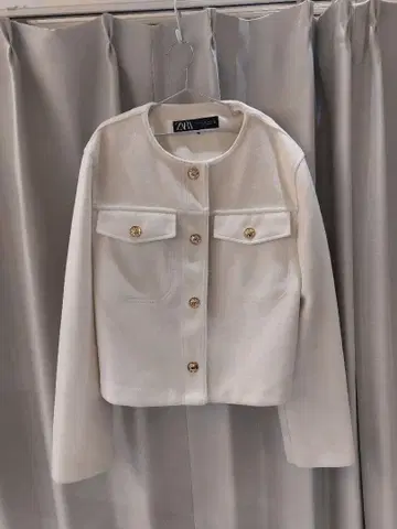 ZARA 노카라 자켓 골드 버튼