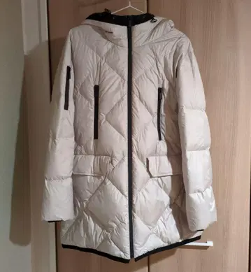 베이지 x 블랙 퀼팅 다운 코트 [ 시착만 한 상품 ]