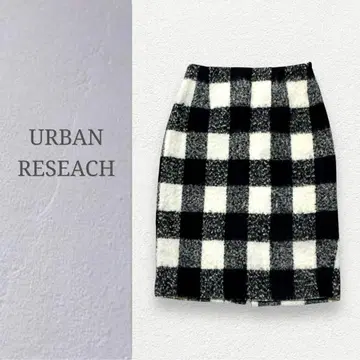 [ 어반 리서치 ] 무릎 기장 체크 스커트 슬릿 있음 흑백 고급
