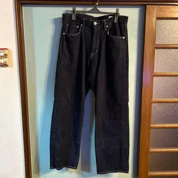 새상품급 EDWIN 와이드 데님