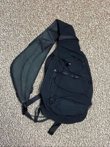 CP 컴퍼니 씨피 컴퍼니 숄더백