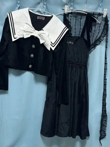 Starry 벨로아 셋업 블랙