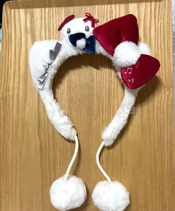 새상품급 유니버셜 키티 크리스마스 한정판 머리띠 USJ 2025