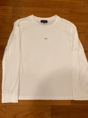 A.P.C. 화이트 롱 슬리브 티셔츠 XS
