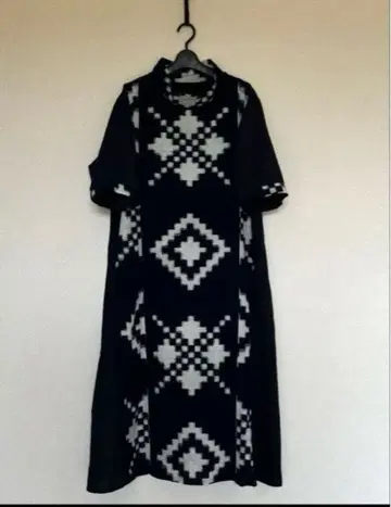 기모노 리메이크 원피스 서생 무늬와 기하학 패턴의 그림 무늬