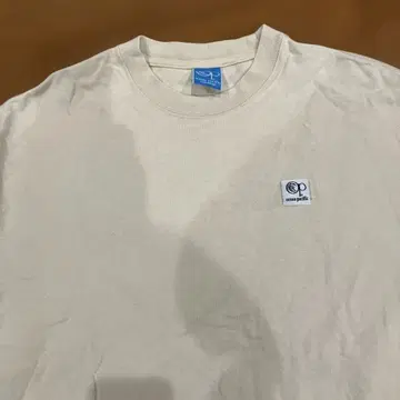 오션 퍼시픽 베이지 긴팔 티셔츠