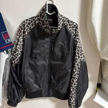PUMA 레오파드 무늬 나일론 자켓 S