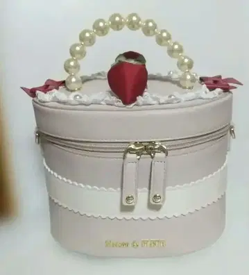 팔로워는 11000까지 가격 인하 OK