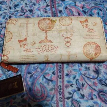 BebeDayan 라운드 지퍼 타입 장지갑