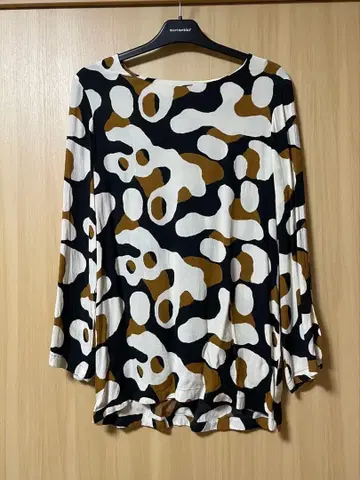 마리메꼬 블라우스