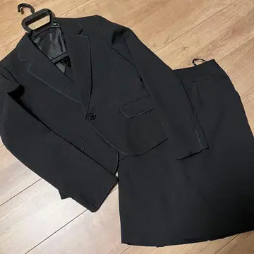 블랙 스트라이프 수트 상하의