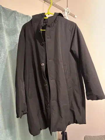 THE SHOP TK 후드 부착 블랙 코트