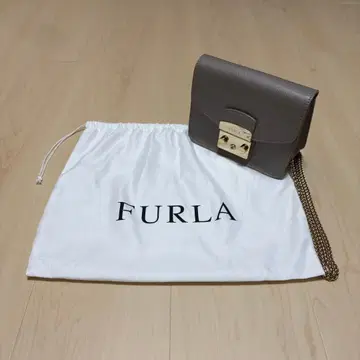 [내일 발송] FURLA 훌라 메트로폴리스 숄더백