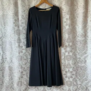 KETTY 블랙 플레어 원피스