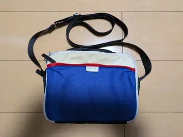 아네스베 숄더백