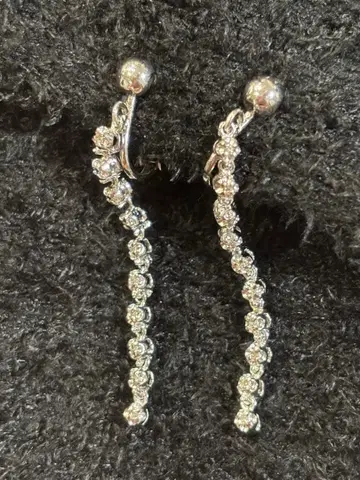 다이아몬드 귀걸이