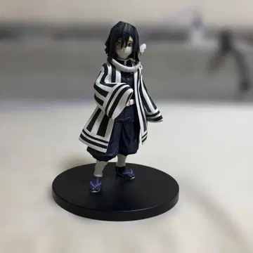 귀멸의 칼날 키즈나노소 피규어 이쿠로 오바나이