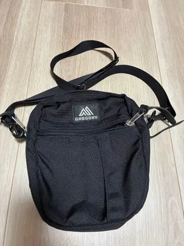 그레고리 숄더백 퀵 포켓 L