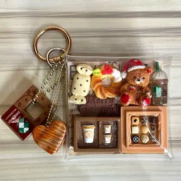 가챠 파우치 브라운 곰돌이 크리스마스 카페