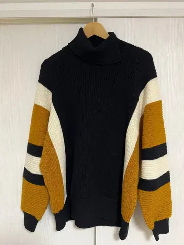 CULLNI 터틀넥 스웨터 (블랙/머스타드/아이보리)