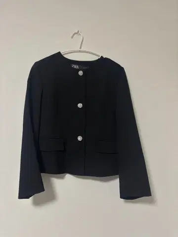 ZARA 비쥬 버튼 부착 노카라 자켓 xs